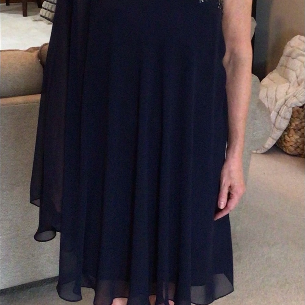 Dress - Picture 12 of 16
